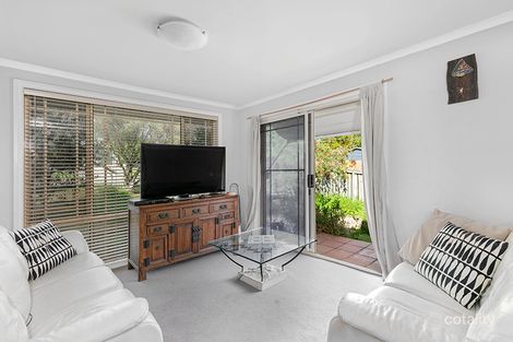 Property photo of 2A Undercliffe Street Dee Why NSW 2099
