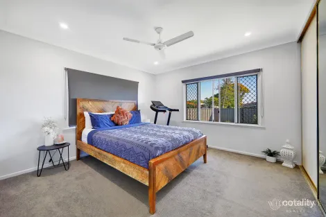 Property photo of 2A Loney Street Avenell Heights QLD 4670