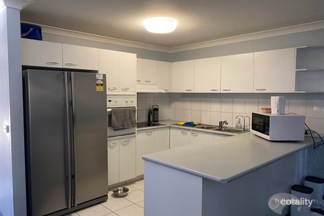 Property photo of 17/20 Huth Street Labrador QLD 4215