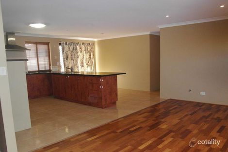 Property photo of 2 Covington Loop Success WA 6164