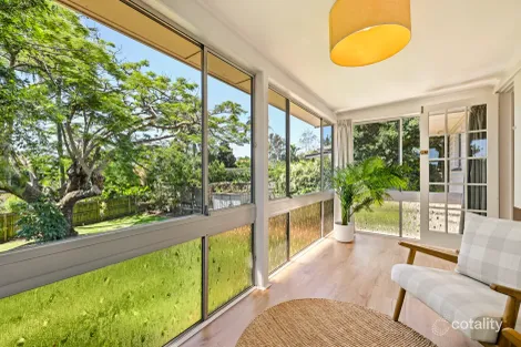 Property photo of 563 Robinson Road West Aspley QLD 4034