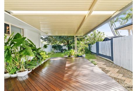 1/14 Walker Ave, Palm Beach, QLD 4221