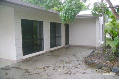 Property photo of 14 Tudor Close Trinity Park QLD 4879