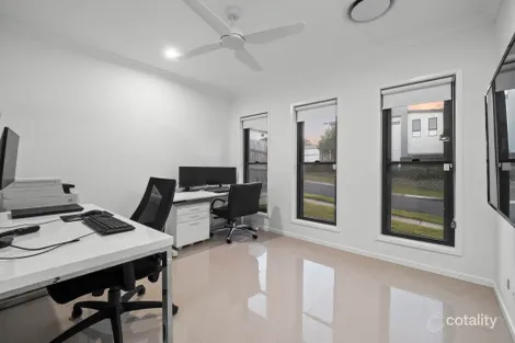 Property photo of 4 Ismaeel Circuit Kuraby QLD 4112