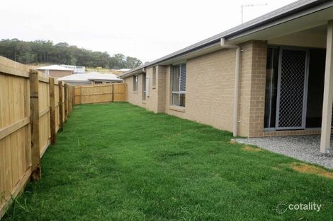 Property photo of 70 Edgeware Road Pimpama QLD 4209