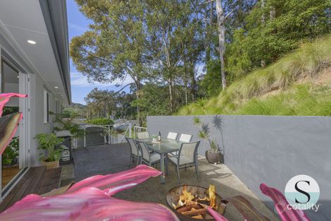 Property photo of 25 Palm Tree Crescent Caves Beach NSW 2281