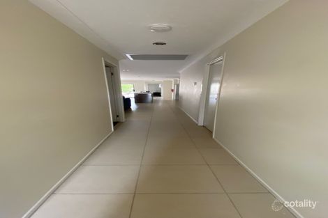 Property photo of 13 Ellem Drive Chinchilla QLD 4413
