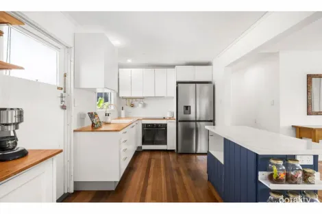 Property photo of 24 Edenvale Street Oxley QLD 4075