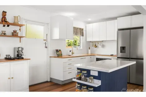 Property photo of 24 Edenvale Street Oxley QLD 4075