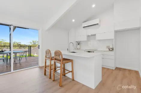 Property photo of 6 Chapman Crescent Avoca Beach NSW 2251