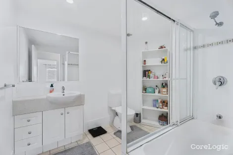 Property photo of 10/4 Proud Street Labrador QLD 4215