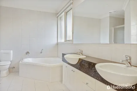 Property photo of 24 Henry Street Doncaster VIC 3108