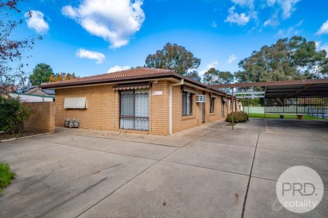1/4 Incarnie Cres, Wagga Wagga, NSW 2650