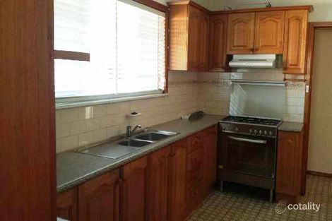 Property photo of 63 Merrilands Road Reservoir VIC 3073