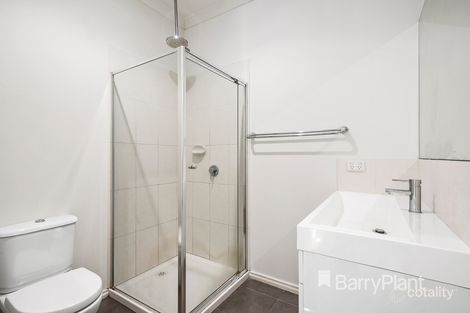 Property photo of 2/45 Surrey Road Blackburn North VIC 3130