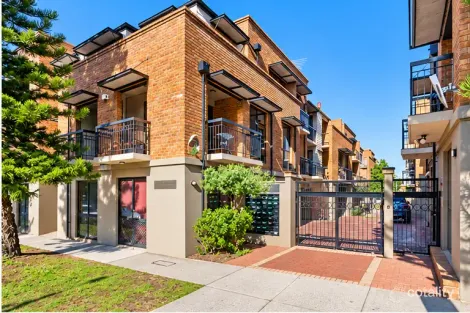 21/120-122 LAKE ST, PERTH, WA 6000