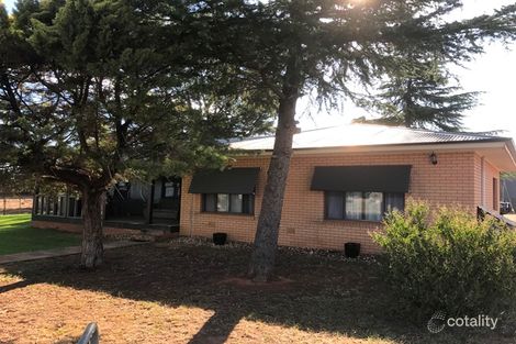 Property photo of 3863 Renshaw McGirr Way North Yeoval NSW 2868