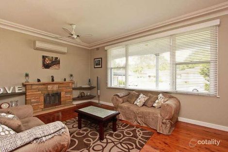 Property photo of 30 Corriston Crescent Adamstown Heights NSW 2289