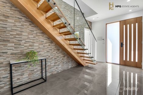 Property photo of 1/5 Waratah Avenue Tullamarine VIC 3043