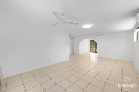 Property photo of 51 Aramac Drive Clinton QLD 4680