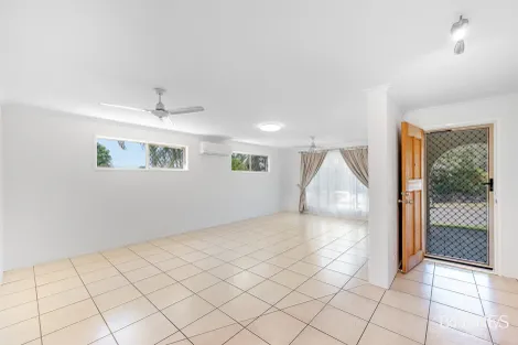Property photo of 51 Aramac Drive Clinton QLD 4680
