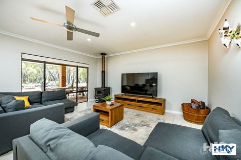 Property photo of 15 Jacaranda Close Chittering WA 6084