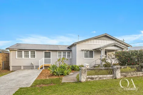Property photo of 3 Douglas Road Fernhill NSW 2519