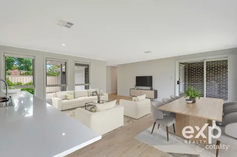Property photo of 77B Brougham Drive Valley View SA 5093