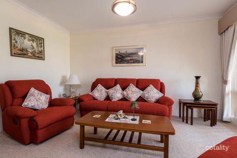 Property photo of 4 Gutha Retreat Hocking WA 6065