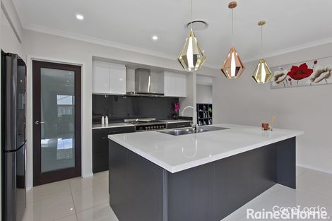 Property photo of 17A Pandanus Court Regents Park QLD 4118
