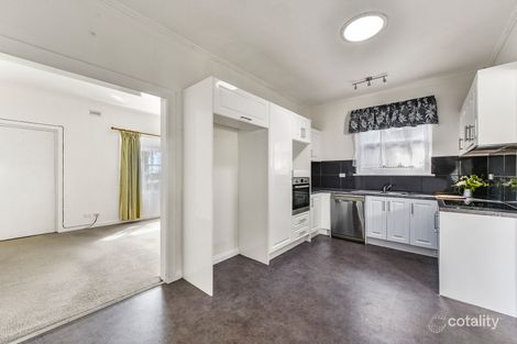 Property photo of 8 Tallara Avenue Mount Gambier SA 5290