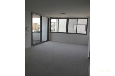 Property photo of 401/8 Nuvolari Place Wentworth Point NSW 2127