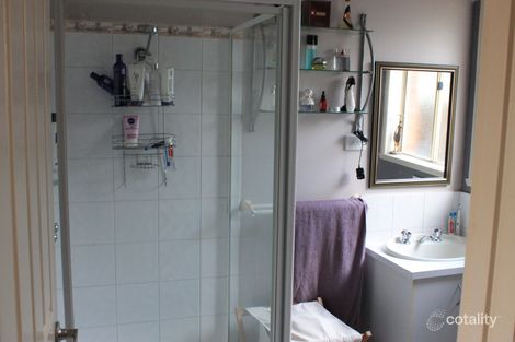 Property photo of 13 Olive Road Hampton Park VIC 3976