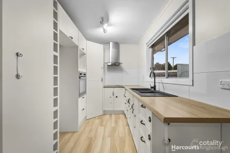 Property photo of 1/4 Corina Place Kingston TAS 7050