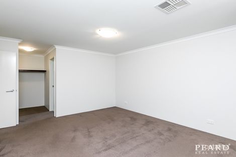 Property photo of 8 Lookout Vista Edgewater WA 6027