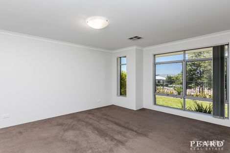 Property photo of 8 Lookout Vista Edgewater WA 6027
