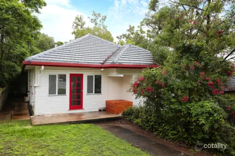 151 Carmody Rd, St Lucia, QLD 4067