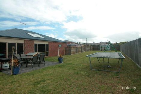 Property photo of 10 Stella Court Bell Park VIC 3215