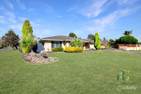 7 Blackthorne Cres, South Lake, WA 6164