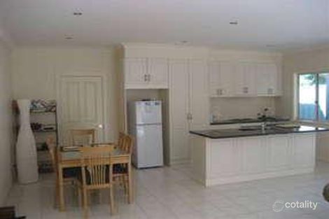 Property photo of 10 Victoria Terrace Williamstown SA 5351