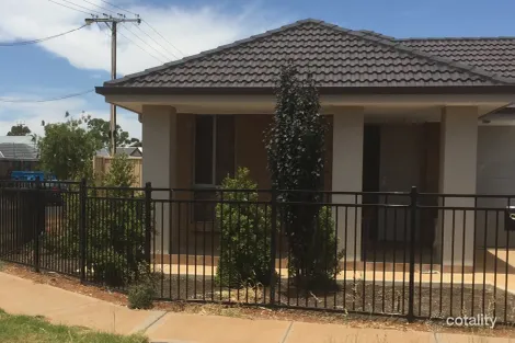 Property photo of 40 Vincent Road Smithfield Plains SA 5114