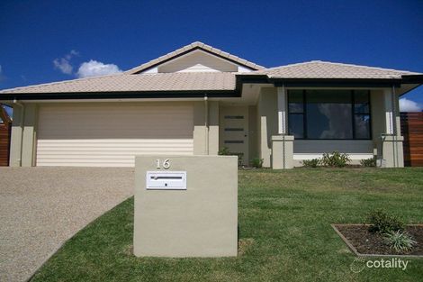 16 Sandalwood St, Heathwood, QLD 4110