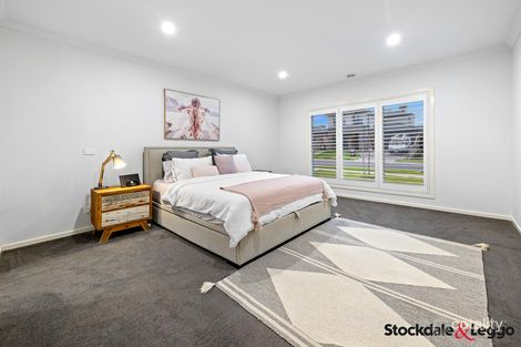 Property photo of 36 Pony Drive Greenvale VIC 3059