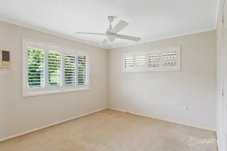 Property photo of 22 Daniel Court Scarborough QLD 4020