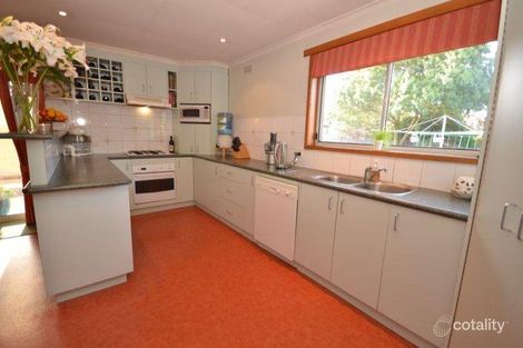 Property photo of 6 Moira Court Sebastopol VIC 3356