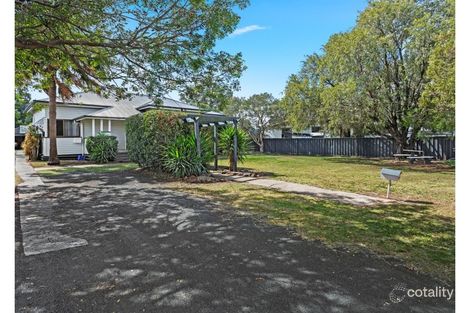 106 KENT ST, OAKEY, QLD 4401