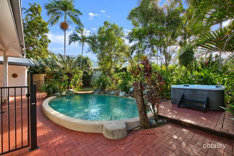 8 Fulton Cl, Whitfield, QLD 4870