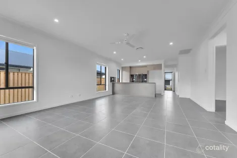 Property photo of 25 Mulberry Circuit Gleneagle QLD 4285