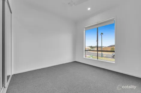 Property photo of 25 Mulberry Circuit Gleneagle QLD 4285