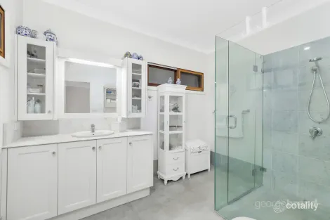 Property photo of 14 Lake Street North Avoca NSW 2260